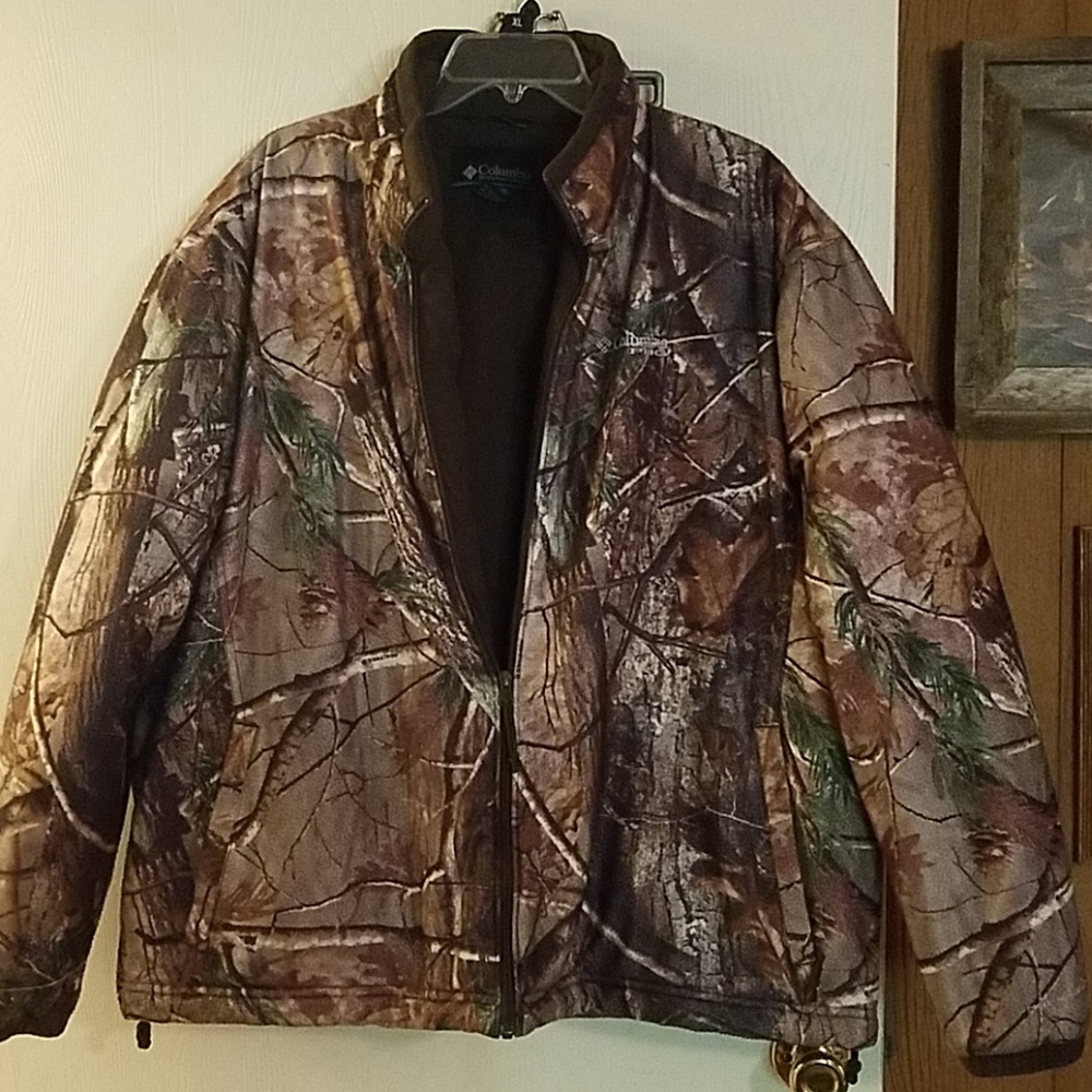 Columbia men camo coat xl